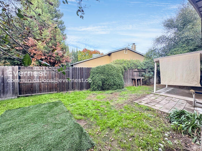 Building Photo - 6812 Folsom Oaks Ct