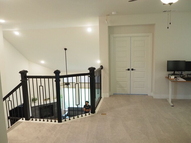 Building Photo - 4 Bed 4.5 Bath in Argyle