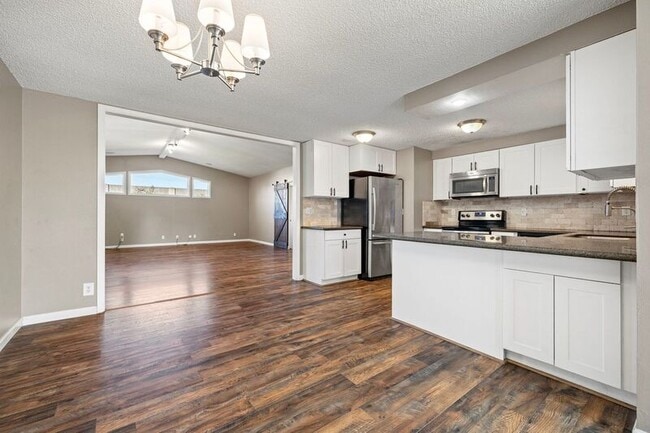 Building Photo - 2577 Elysium Ave