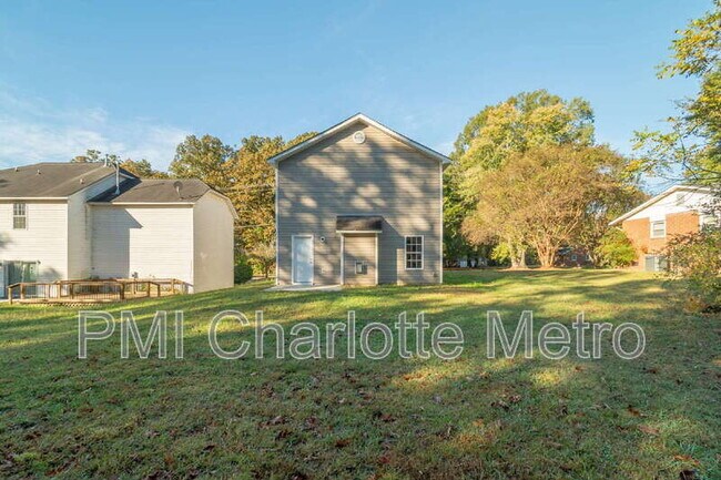 Building Photo - 10020 Lawing School Rd