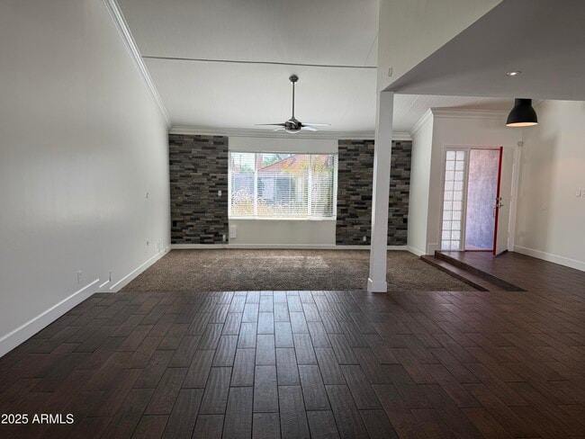 Building Photo - 8902 E Cholla St