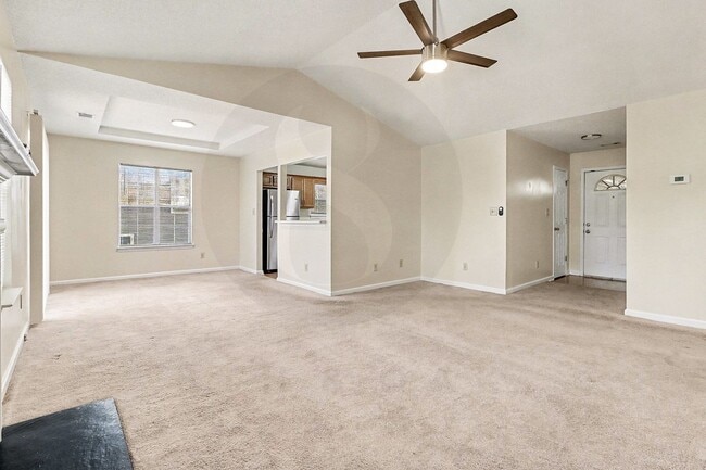 Building Photo - 3BR/2BA on Full Basement in Jonesboro