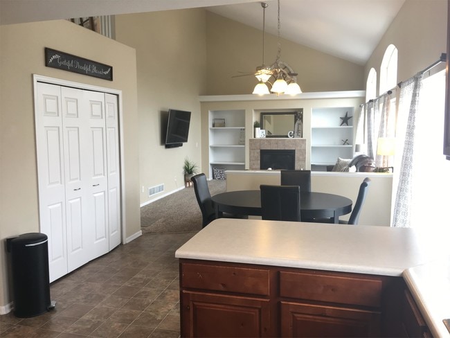 Building Photo - 8781 Royal Melbourne Cir