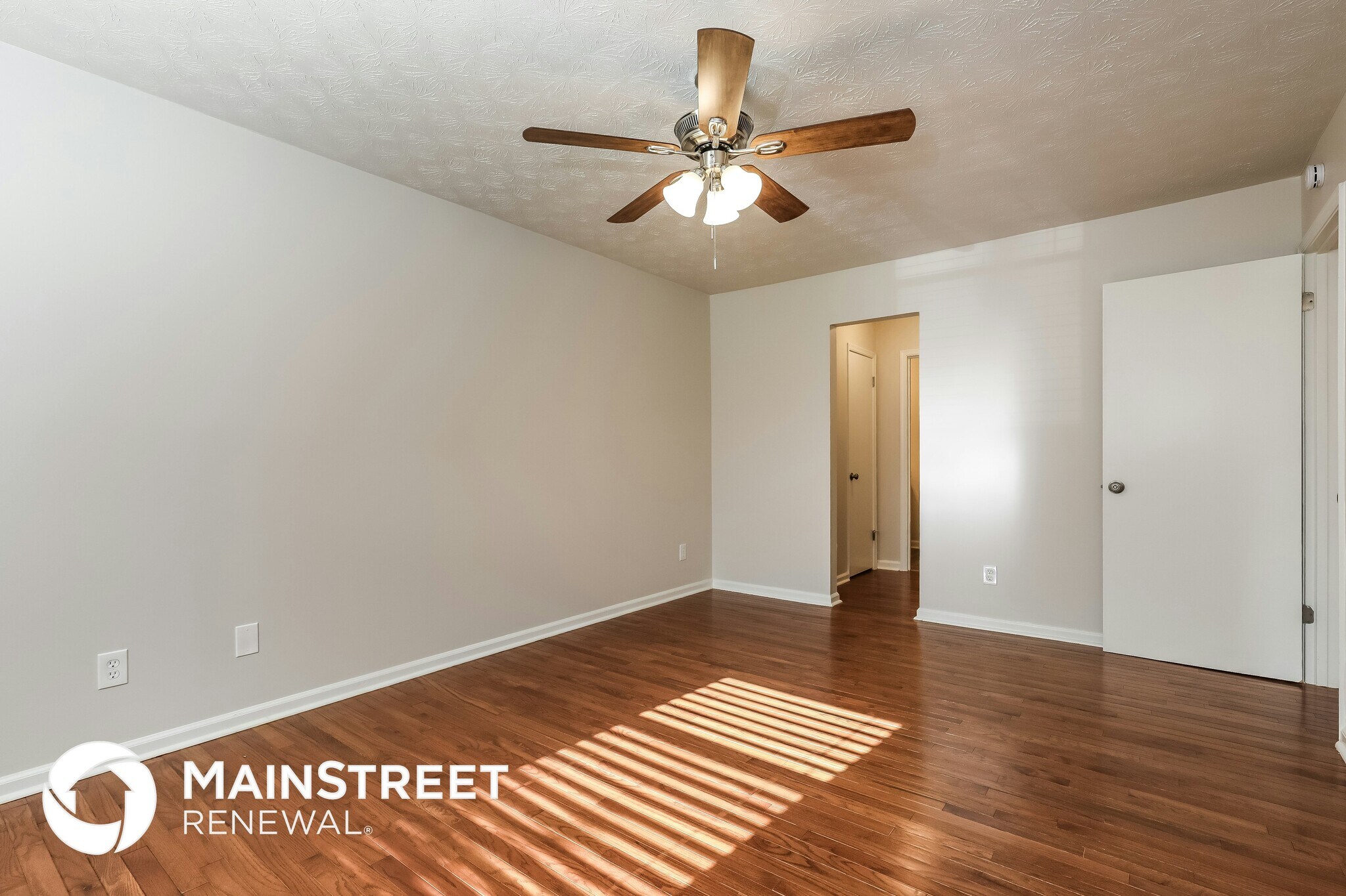 Building Photo - 6097 Twin Creeks Ct
