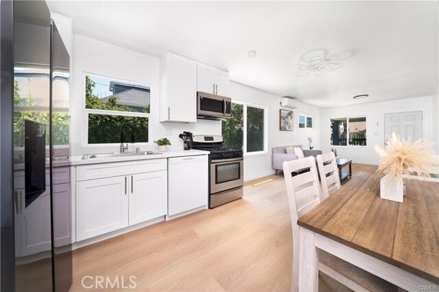 Building Photo - 1009 W Myrtle St