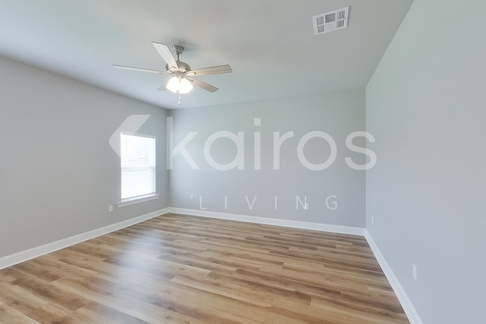 Building Photo - 13730 Willowmore Dr