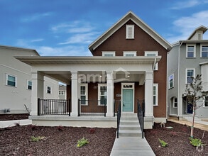 Building Photo - 11019 S Blue Byu Dr