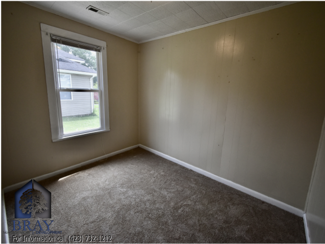 Building Photo - 1358 Willow St