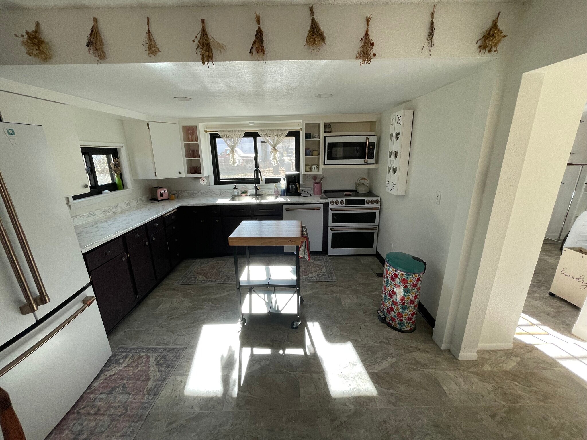 Building Photo - 2529 Bott Ave