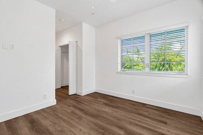 Building Photo - 211 Ocean Breeze
