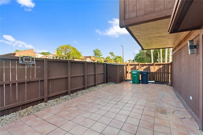 Building Photo - 6241 SW 116th Pl