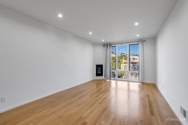 Building Photo - 1280 Hampshire St