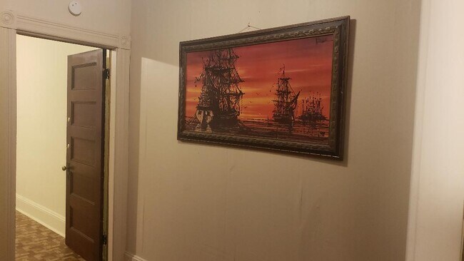 Building Photo - 1413 Broad St