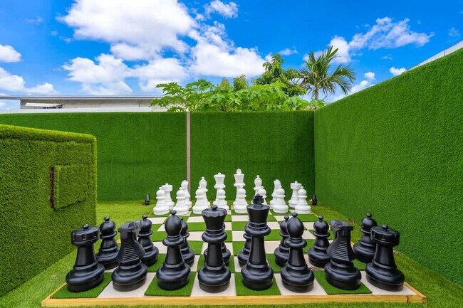 Building Photo - 1255 NE 199th St