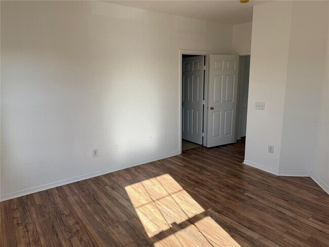 Building Photo - 3707 Conroy Rd