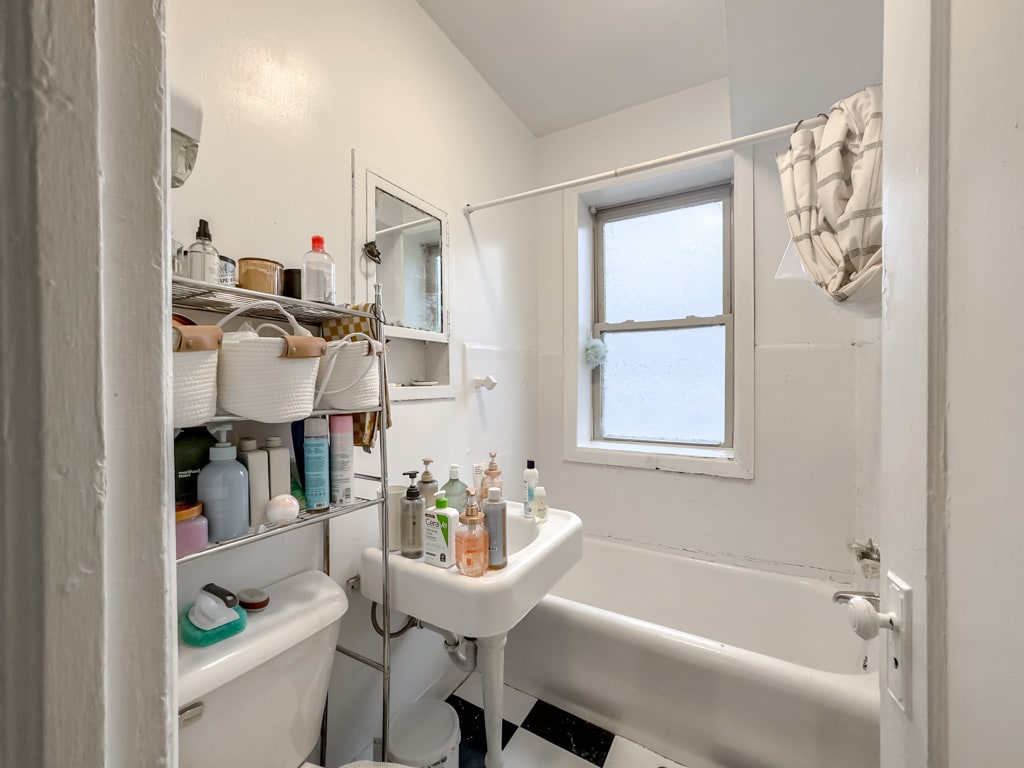 Building Photo - 2019 N Humboldt Blvd