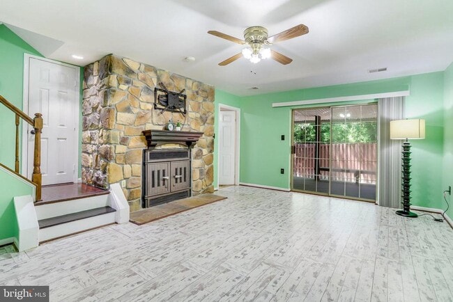 Building Photo - 4546 Little River Run Dr