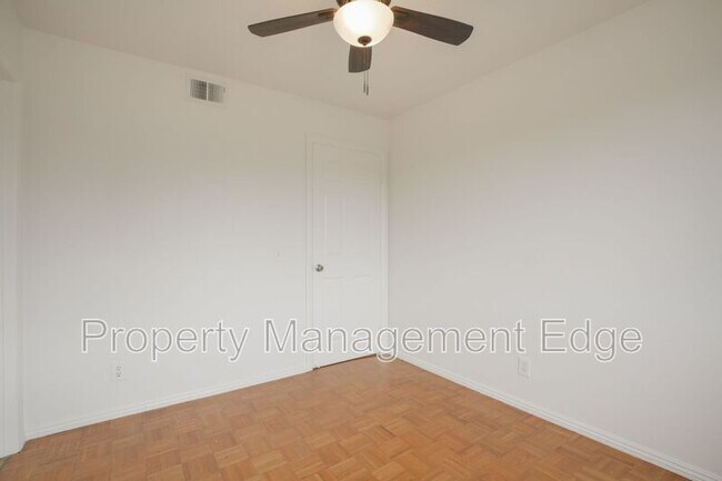 Building Photo - 41110 Cardinal Flower Dr