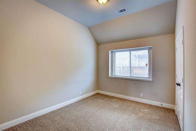 Building Photo - 11700 Buckthorn Dr