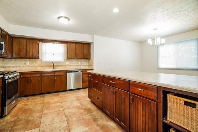 Building Photo - 1668 Kildare Pl