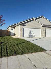 Building Photo - 12954 E Blake St