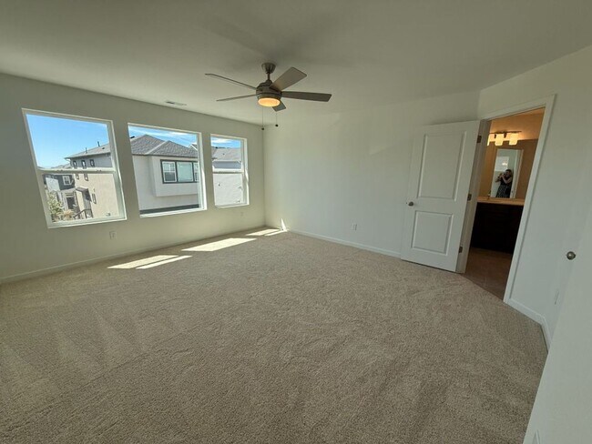 Building Photo - 6326 Laud Pt