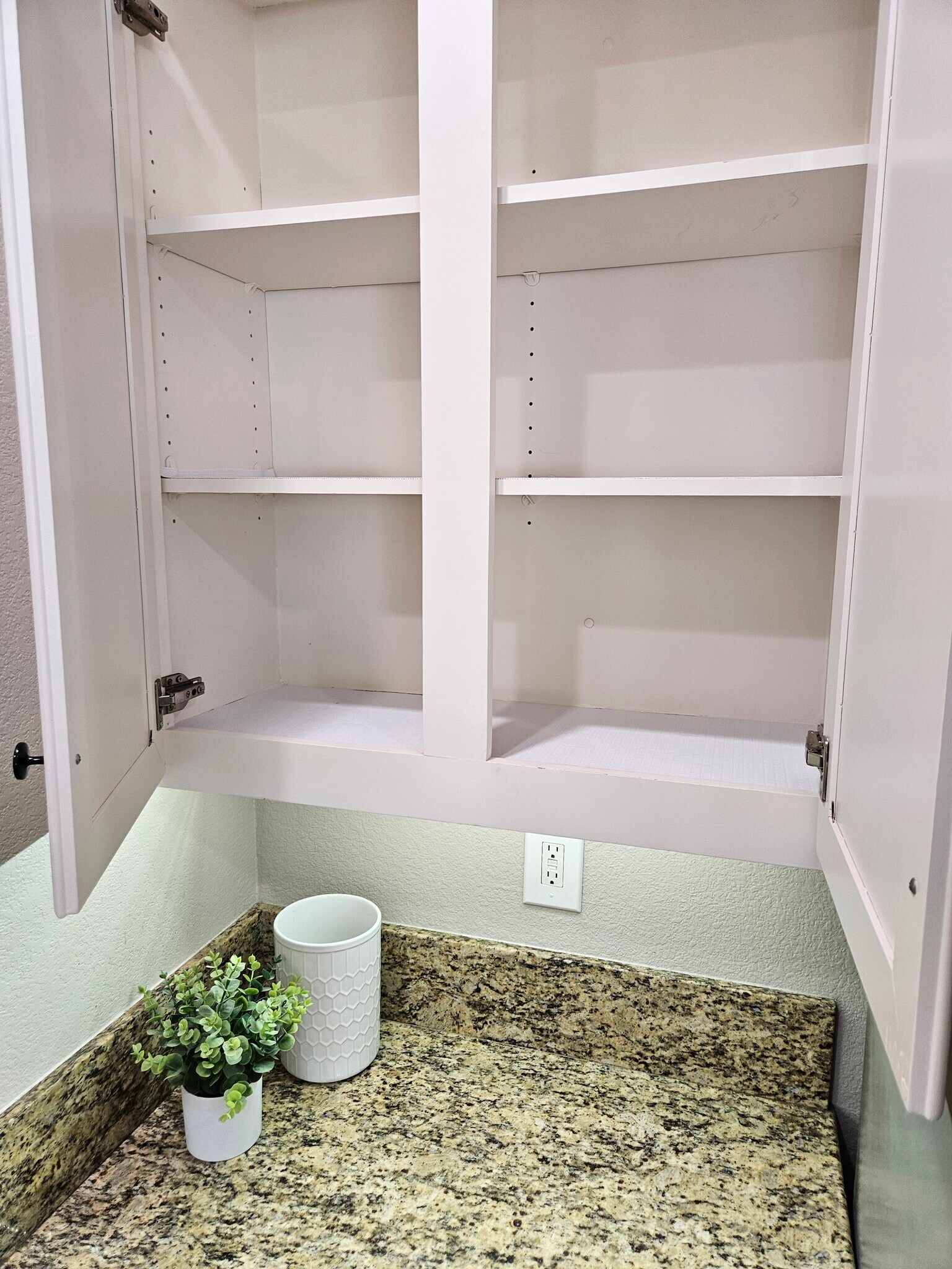 Building Photo - 41764 Ridgewalk St