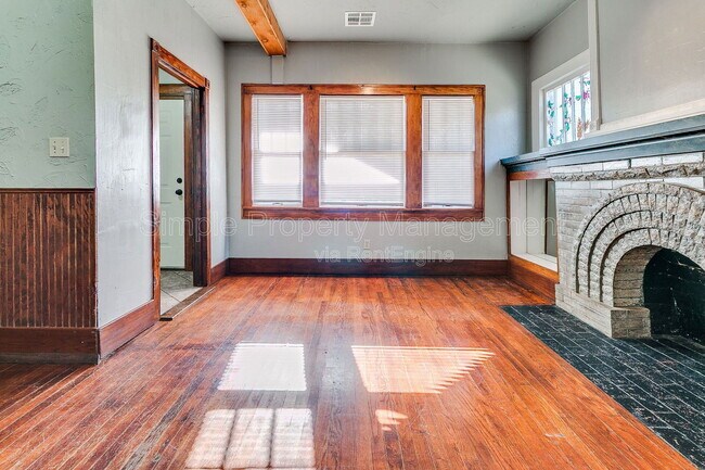 Building Photo - 1709 NW 32nd St