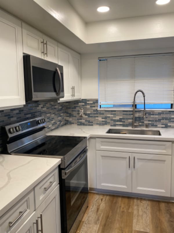 Building Photo - 5000 S Centinela Ave