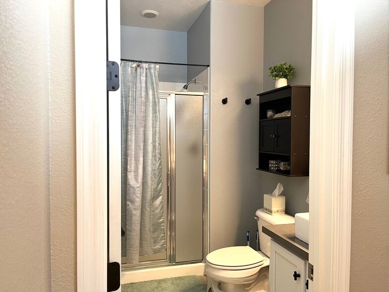 Building Photo - 7729 Villa Gabriela Ave