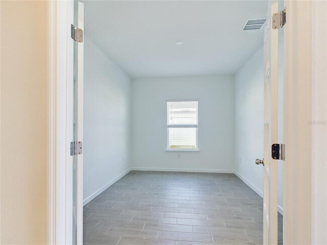 Building Photo - 7432 SW 76th Ter