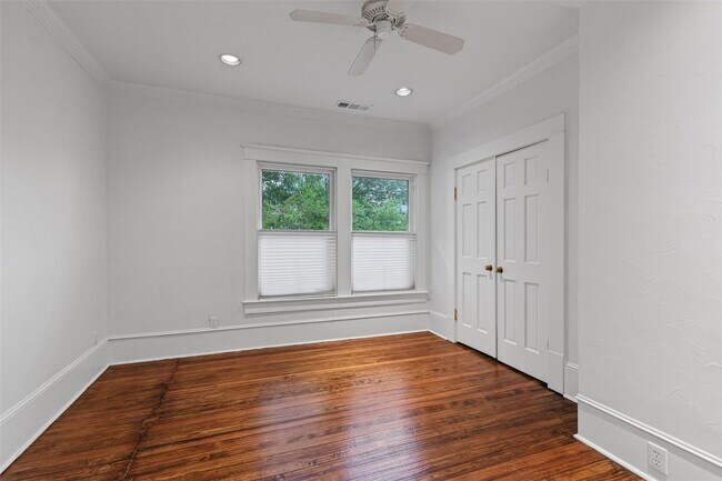 Building Photo - 5609 Vickery Blvd
