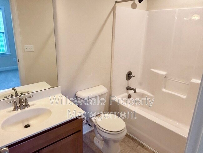 Building Photo - 315 Rosapenna Ln