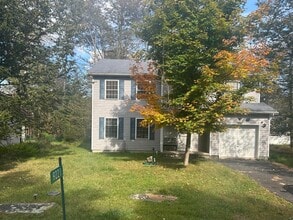 Building Photo - 9221 Westwood Dr