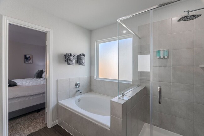 Building Photo - 8110 Alpine Bearberry Dr