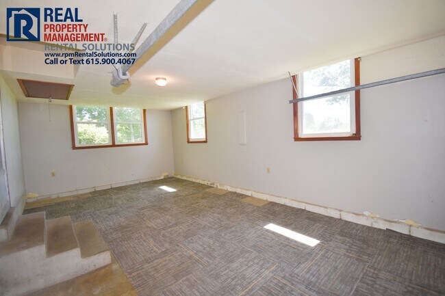 Building Photo - 1460 Compton Rd