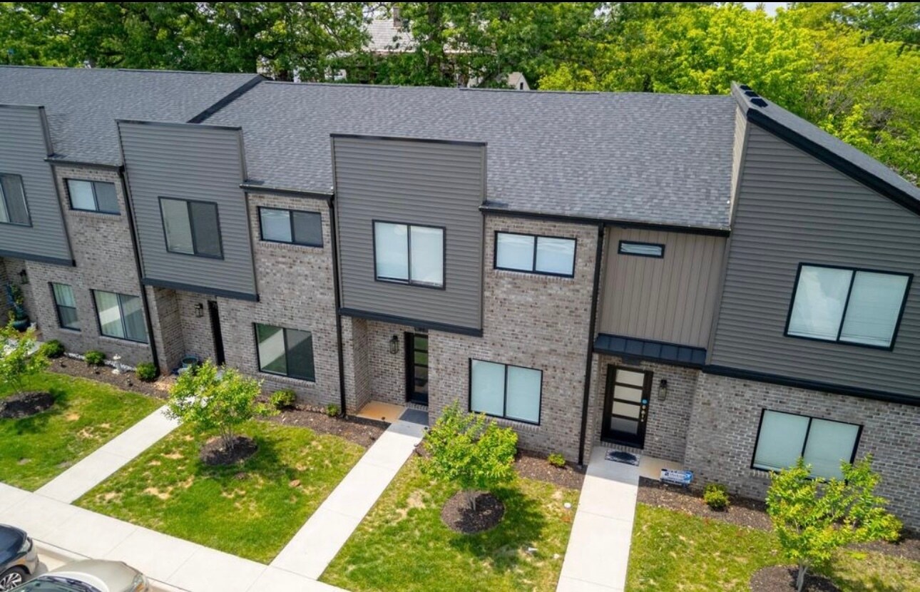 Building Photo - 64 Allwell Rd