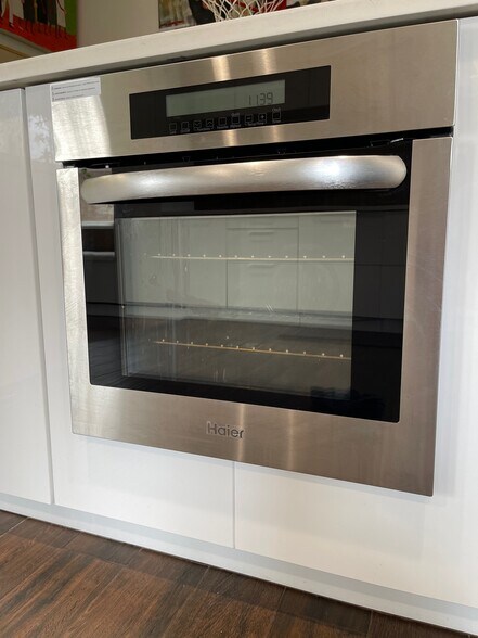 Building Photo - 2210 Marshall St