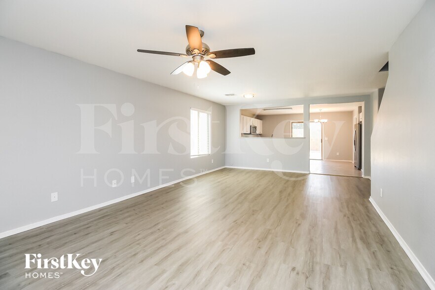 Building Photo - 40608 N High Meadows Dr