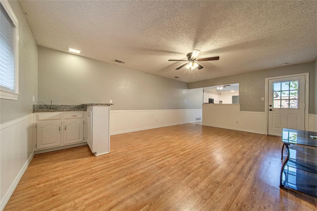 Building Photo - 408 Shoreview Dr