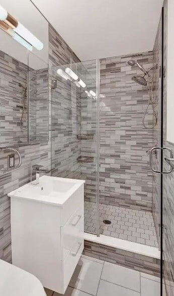Building Photo - 248 Mott St