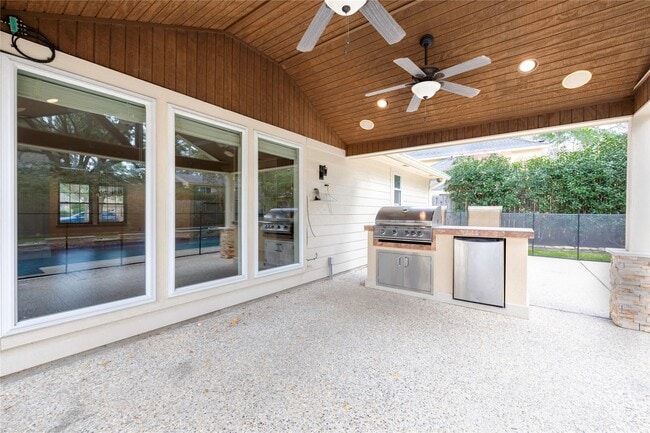 Building Photo - 5415 3 Oaks Cir