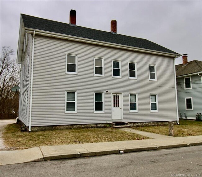 Building Photo - 43 Garden St