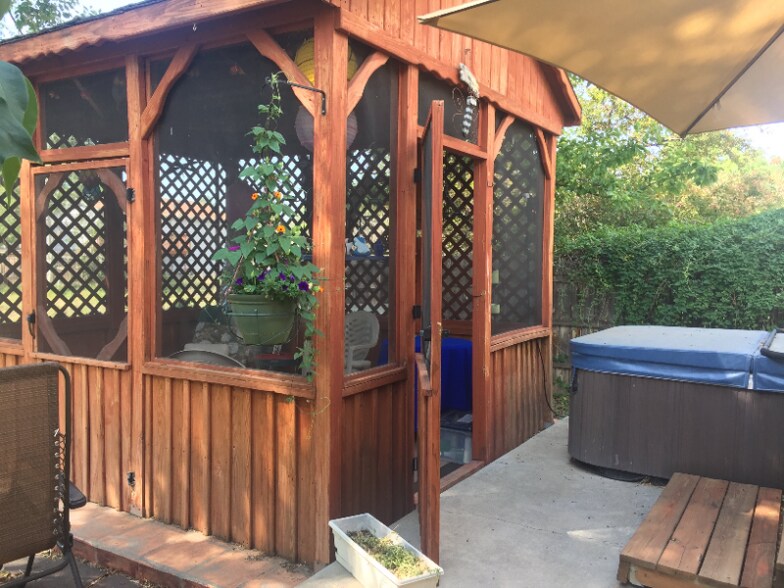 Building Photo - 2590 5th St SW