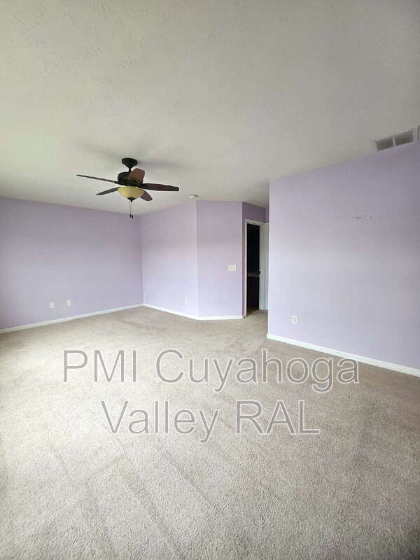 Building Photo - 4046 Gardiner Run
