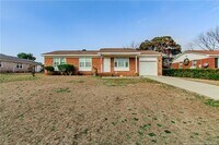 Building Photo - 6522 Cissna Dr