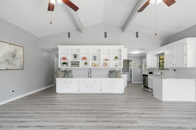 Building Photo - 124 Timbo Trail