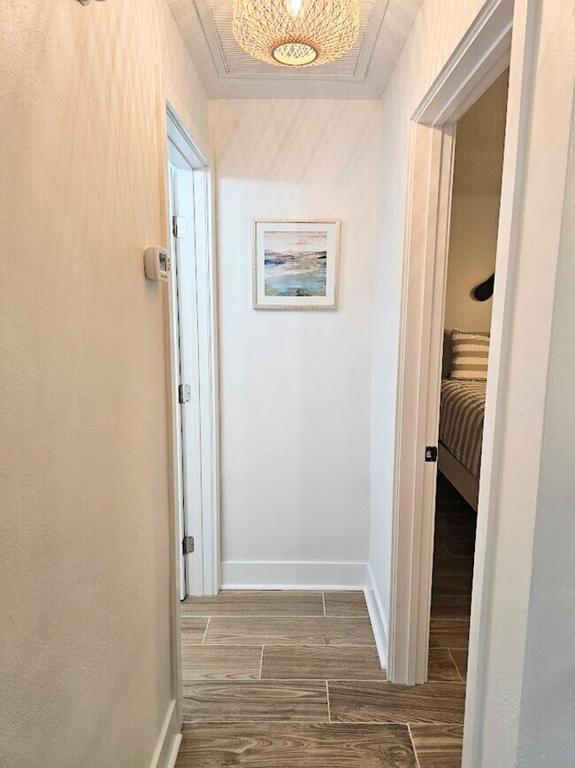 Building Photo - Experience the Ultimate Crystal River Getaway!