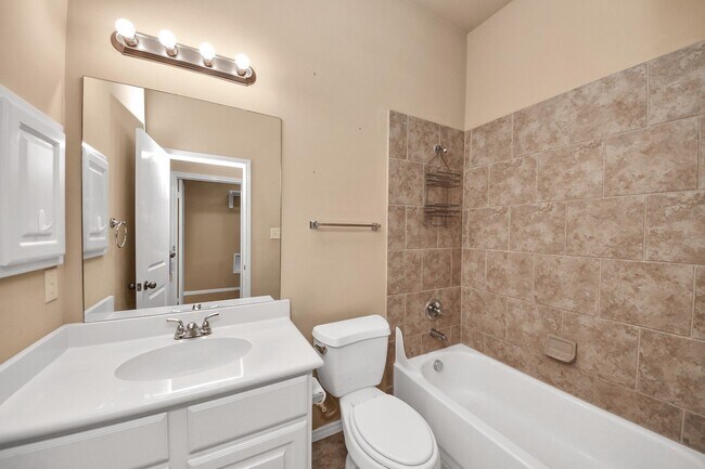 Building Photo - 2003 Sequoia Trail Ln