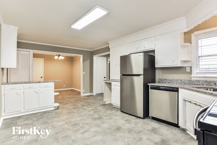 Building Photo - 441 Northern Rd